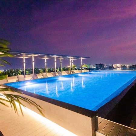 The Lennox Luxury Apartment Akra Dış mekan fotoğraf